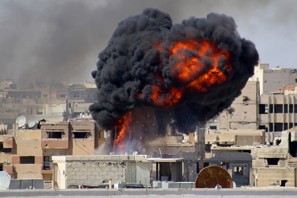 Esed rejimi İdlib'de sivilleri katlediyor: Çok sayıda ölü ve yaralı var