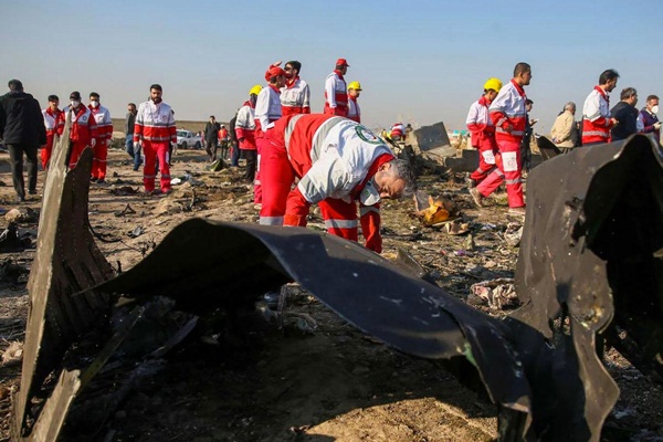 'Füzeyle vurulan uçakta İran'ın ölmesini istediği birileri mi vardı?'