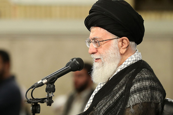 İranlı muhalif liderden Hamaney'e: Rehberlik için yeterli değilsiniz