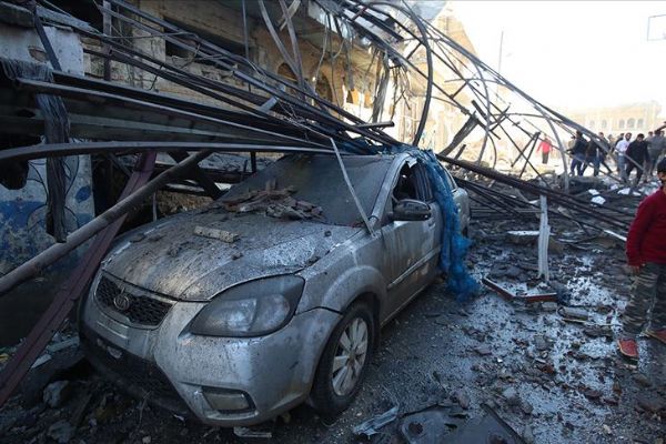 Esed rejiminin İdlib'e hava saldırılarında 17 sivil öldü