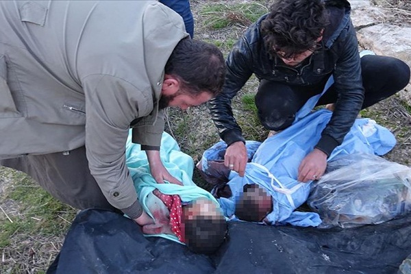 Esed rejiminin vurduğu evde acı manzara