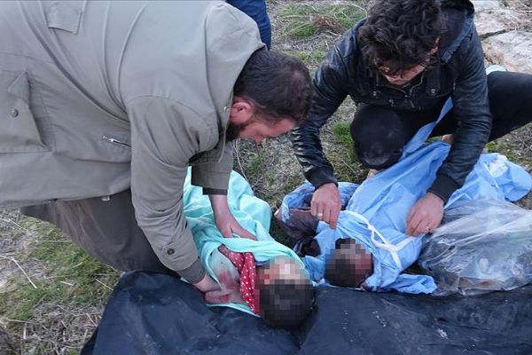 Esed rejiminin vurduğu evde yürek yakan manzara