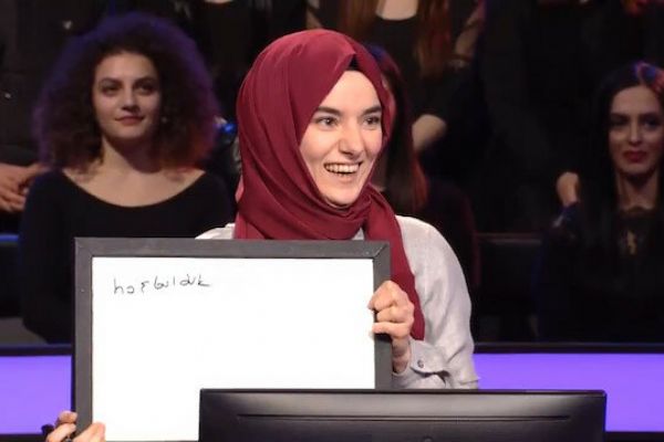Konuşma engelli Gülsüm Kim Milyoner Olmak İster yarışmasına damga vurdu