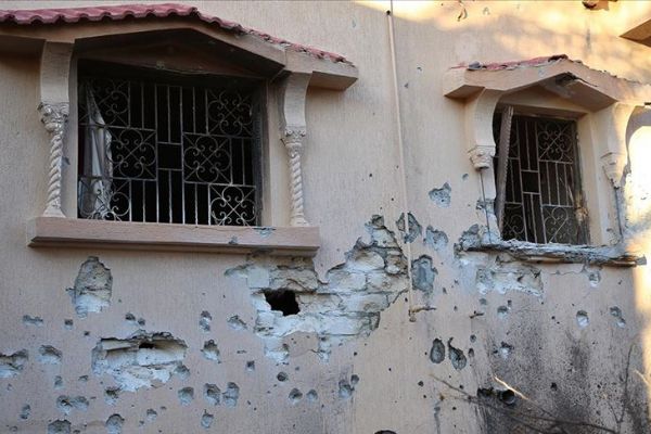 Libya'da Hafter milisleri Trablus'ta bazı bölgelere roket saldırısı düzenledi