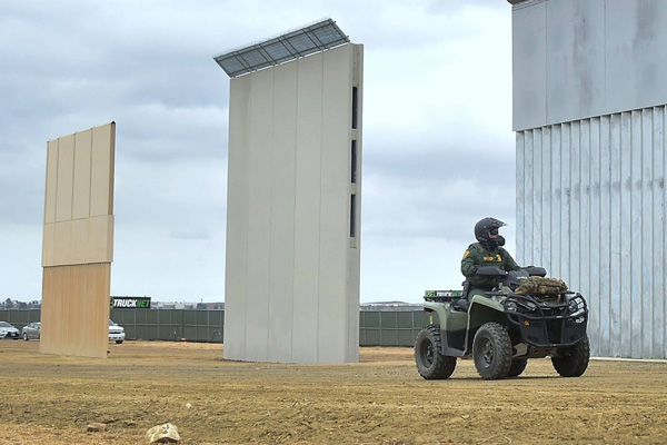 Pentagon kendi bütçesinden Meksika duvarına fon aktarmaya hazır