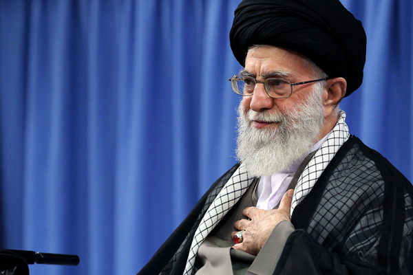 Hamaney 8 yıl aradan sonra Tahran’da cuma kıldıracak