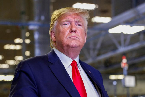 İran'ı kızdıracak sözler: Trump'tan Süleymani'ye küfür