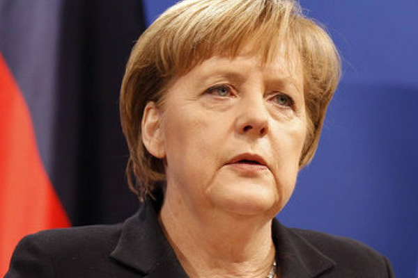 Merkel: Hafter'in ateşkese kararı iyi haber