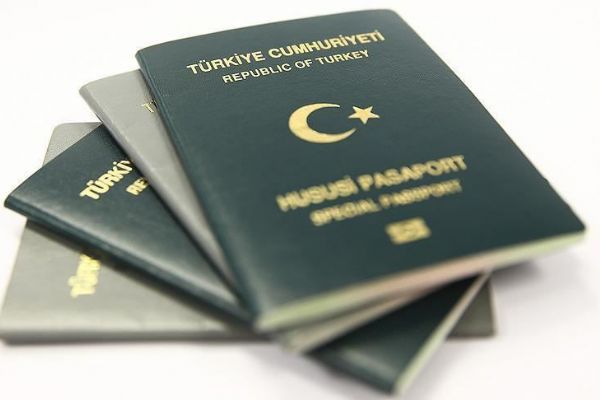 Avukatlara 'yeşil pasaport' düzenlemesi Resmi Gazete'de