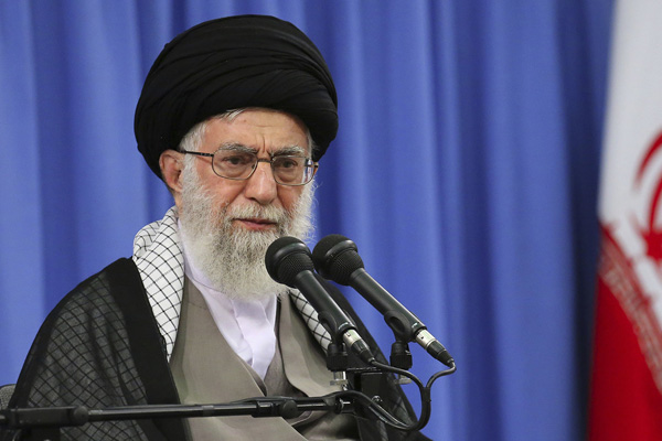 Hamaney 8 yıl sonra ilk kez cuma namazı kıldıracak