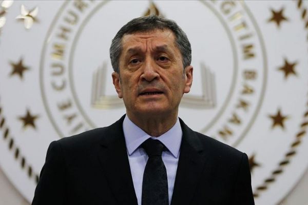Milli Eğitim Bakanı Selçuk'tan yarıyıl tatiline ilişkin videolu paylaşım