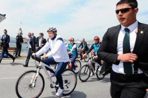 Recep Tayyip Erdoğan bisiklet yolları için belediyelere çağrı yapmıştı