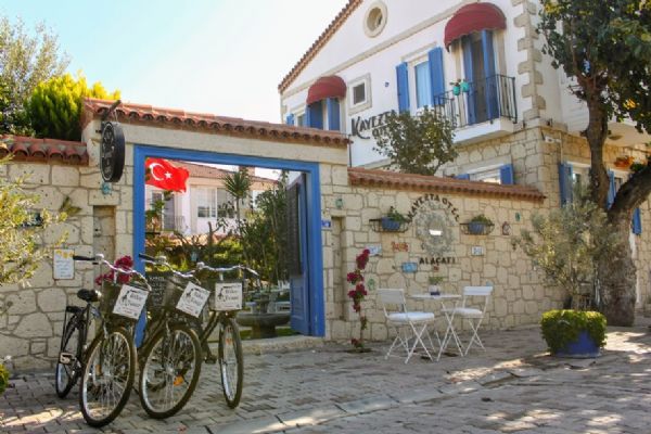 Alaçatı otelleri bisikletli turizme geçiyor