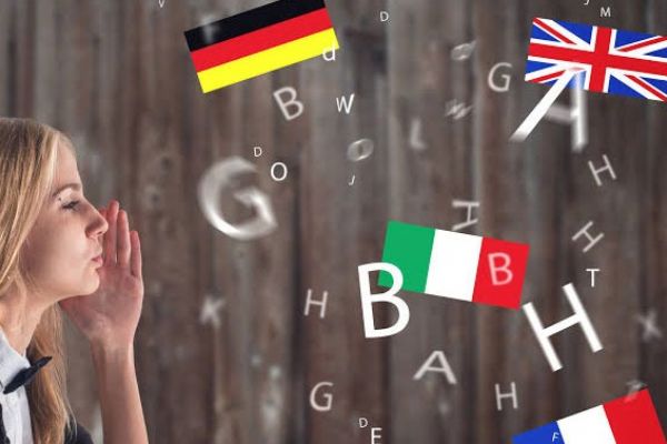 Nova Chat ile dünyayı dolaşarak yabancı dil pratiği yapacaksınız