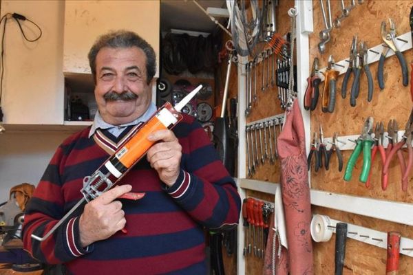 'Amil Bey' saçlarını 'Kel Mahmut'u hatırlatması için kazıtmış