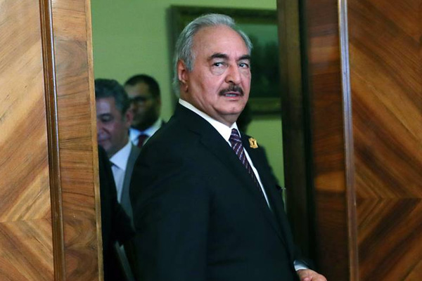 Katar'dan Hafter'e sert tepki