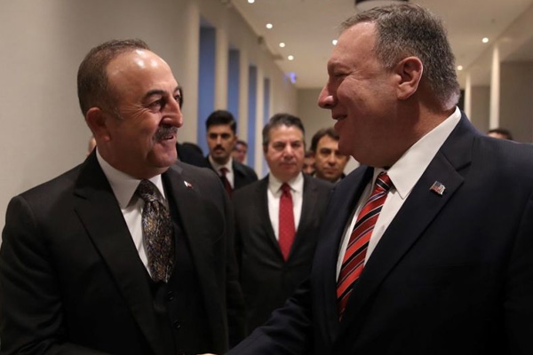 Çavuşoğlu, Pompeo ile görüştü