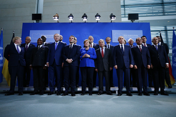 Berlin'deki Libya zirvesi başladı