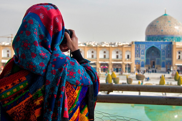 Düşürülen uçak sonrası turistler İran'a gitmekten vazgeçti