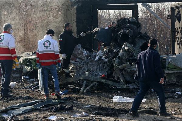 İran Ukrayna uçağının iki füzeyle vurulduğunu doğruladı