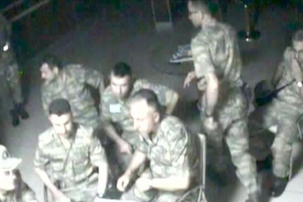 Dava bitmeden darbecilerin toplantı görüntüleri ortaya çıktı