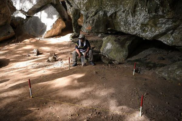 Malezya'da 17 bin yıllık taş eşyalar bulundu