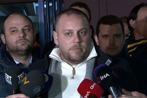 Fenerbahçe Yönetim Kurulu Üyesi Pirşen: Vedat Muric'in PFDK'ye sevk edilmesi bizim açımızdan gülünç