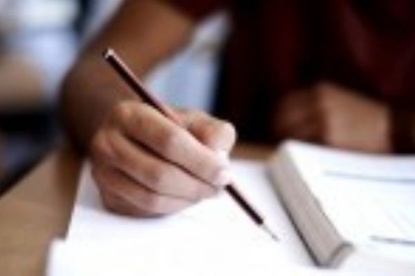 Üniversite adaylarına önemli tavsiye: Tatil dönemlerini iyi değerlendirin