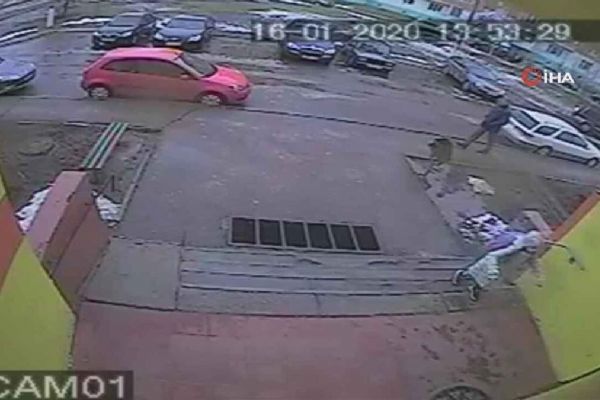 Küçük kız kendisini takip eden tacizciden zekası ile kurtuldu