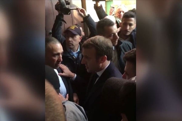 Macron ile İsrail polisi arasında gerginlik: Çık dışarı