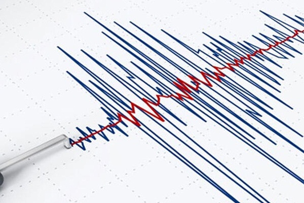 İran'da 5,2 şiddetinde deprem