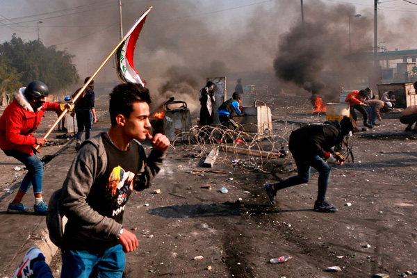 Sadr Hareketi'nden yeni iddia: Göstericileri Abdulmehdi'ye bağlı Kürt keskin nişancılar öldürüyor