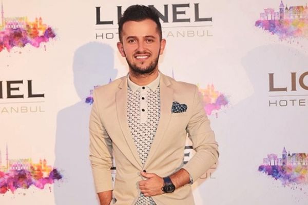 Okan Mermer: Sınırsız bir dünya için İngilizce öğrenin
