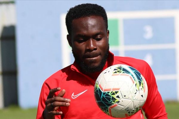 Çaykur Rizespor'da Attamah ile yollar ayrıldı
