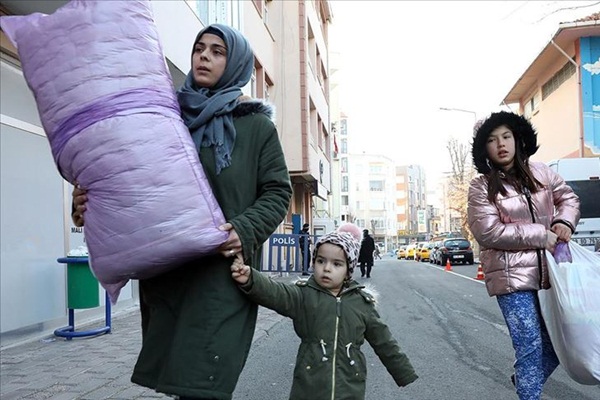 Deprem bölgesine yardım seferberliği