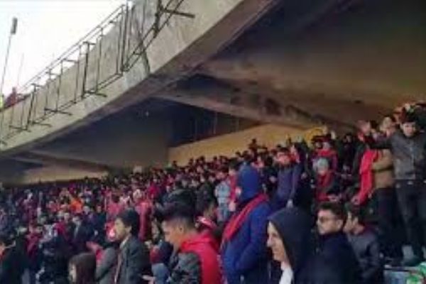 İran'ın Traktör takımı taraftarlarından Türkiye'ye destek ve taziye mesajı