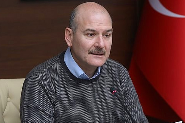 Bakan Soylu vatandaşlara seslendi: Eski giysilerin gönderilmemesini rica ediyoruz
