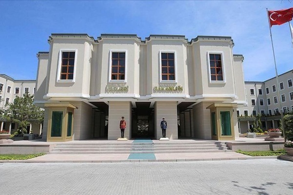 Fransa uyruklu YTS sınır dışı edildi