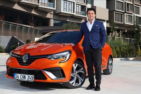 Yeni Renault Clio Türkiye'de yollara çıkıyor