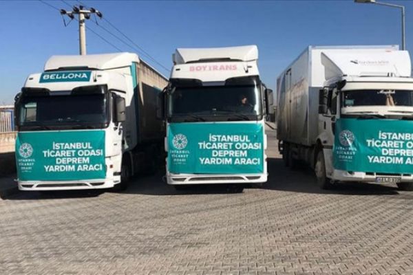 İTO'nun 20 tır temel ihtiyaç malzemesi deprem bölgesine ulaştı
