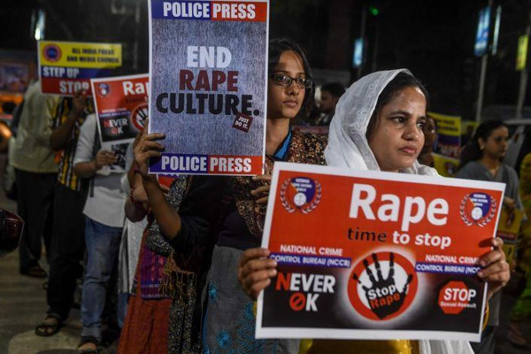 Hindistan'da tecavüz sanıkları idam edilecek