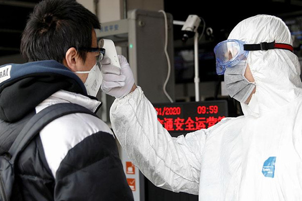 ABD'de korkutan gelişme: Koronavirüs ilk kez kişiden kişiye bulaştı