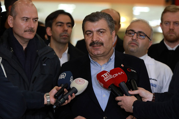 Sağlık Bakanı Koca: Türkiye'ye giriş yapan şüpheli vaka yok