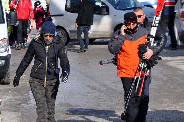CHP'den İmamoğlu'nun ''kayak tatili'' ile ilgili açıklama