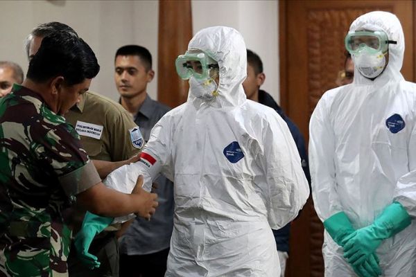 Endonezya 238 vatandaşını Çin'den tahliye etti