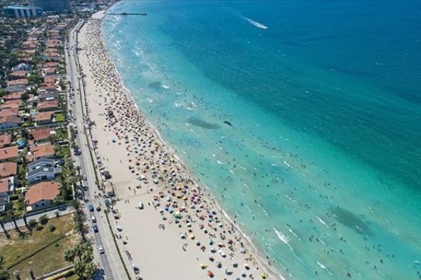 Turizm geliri 34 milyar 520 milyon 332 bin dolar oldu