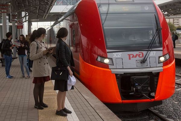 Rusya koronavirüs salgını nedeniyle Çin'le yolcu demir yolu ulaşımını durdurdu