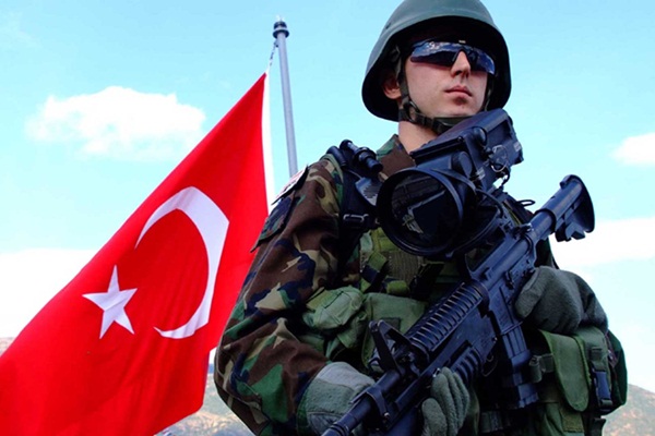 Rakamlarla Türkiye ve Suriye'nin askeri gücü