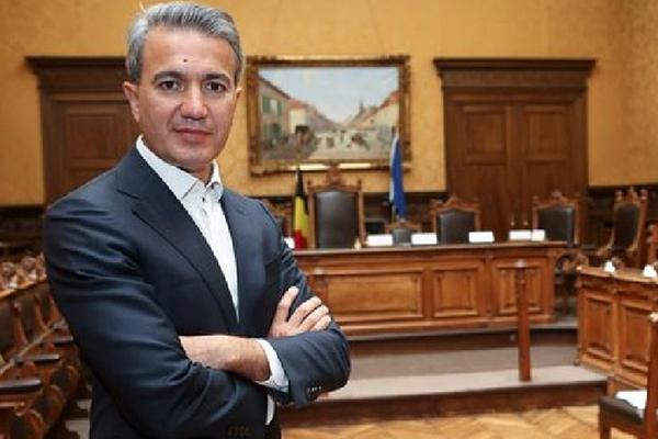 Brüksel'de Türk belediye başkanından ilginç uygulama