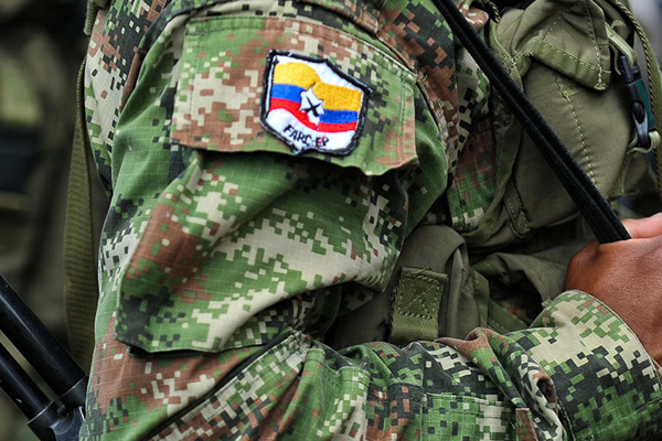 Kolombiya devlet başkanı danışmanı: FARC cinayetleri barış sürecine zarar verebilir